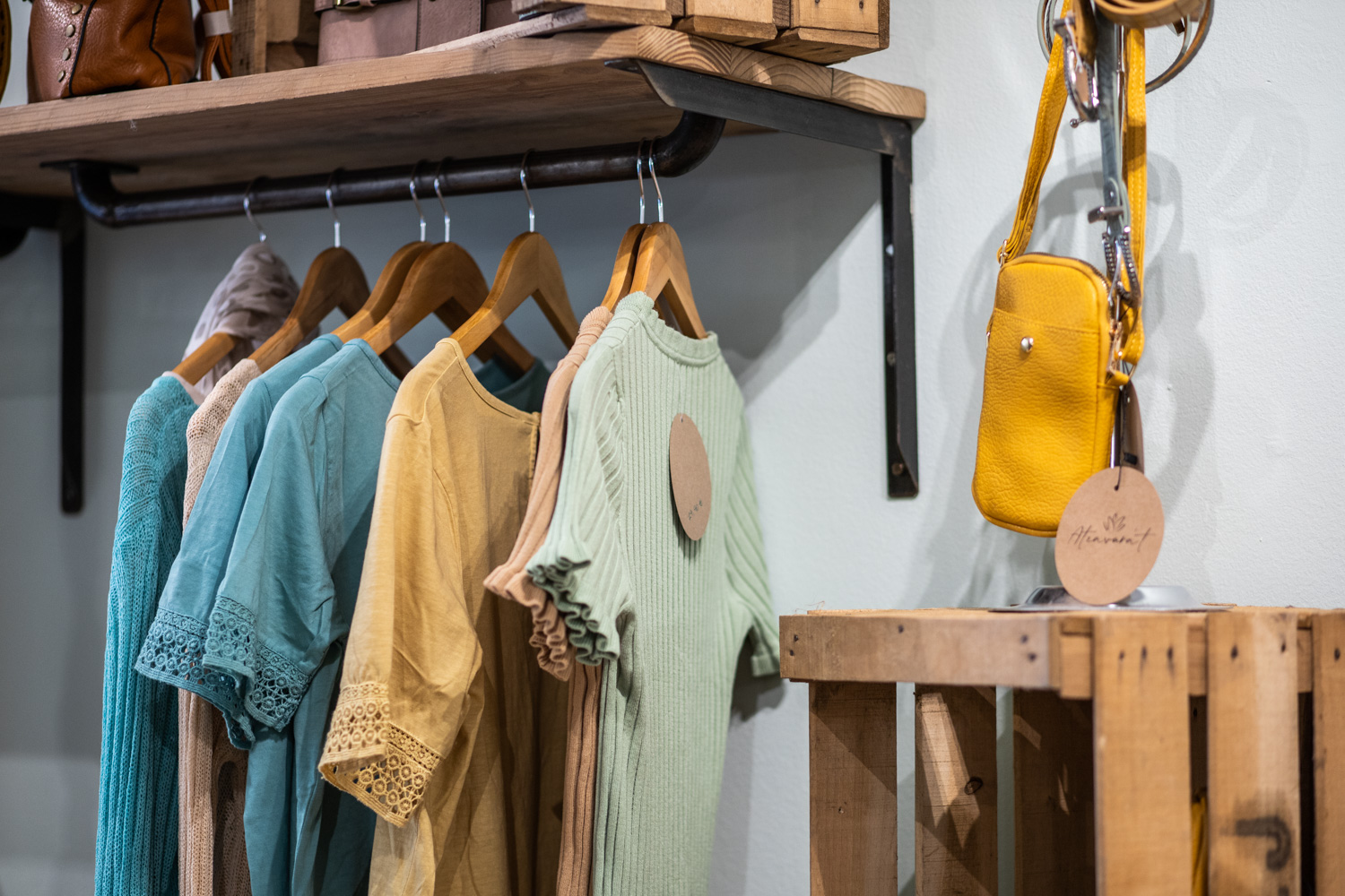 Moda femenina en Caldes de Montbui: estilo y autenticidad - Descubre Atzavarat, el alma de la moda femenina en Caldes Moda femenina en Caldes de Montbui: estilo y autenticidad - Descubre Atzavarat, el alma de la moda femenina en Caldes
